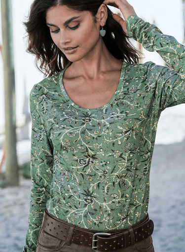 Jasmine Tee