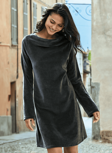 Velour Victoria Dress Midnight / XL Velour Victoria Dress Midnight / XL