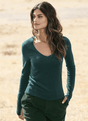 Wembley V-Neck