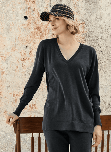 Narbonne V-Neck Pullover