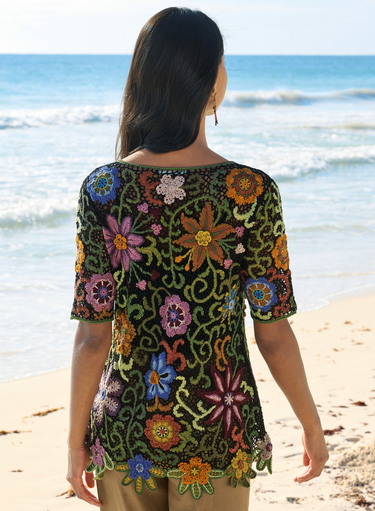 Häkelpullover mit Wüstenblumen