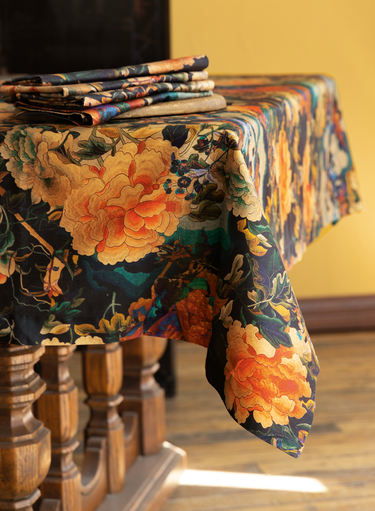 Dynasty Floral Tablecloth