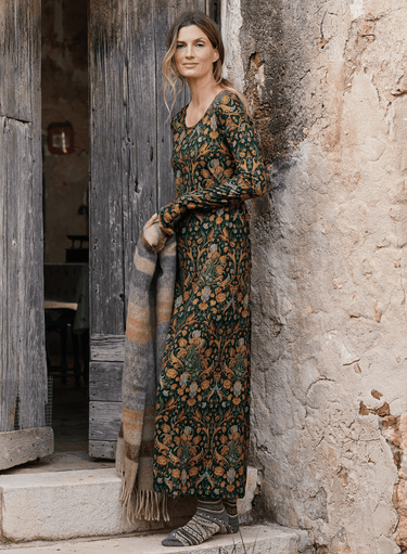 Annie's Tapestry Nightgown