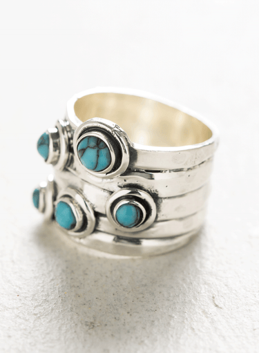 Cabochon Ring