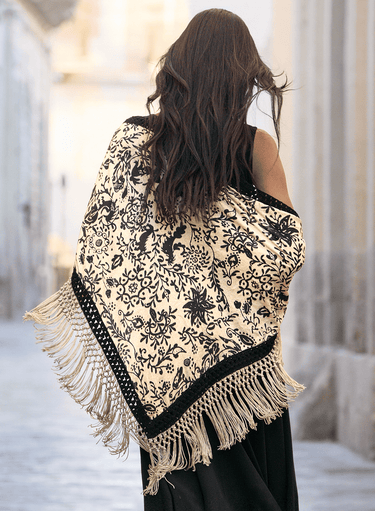Valencia Shawl